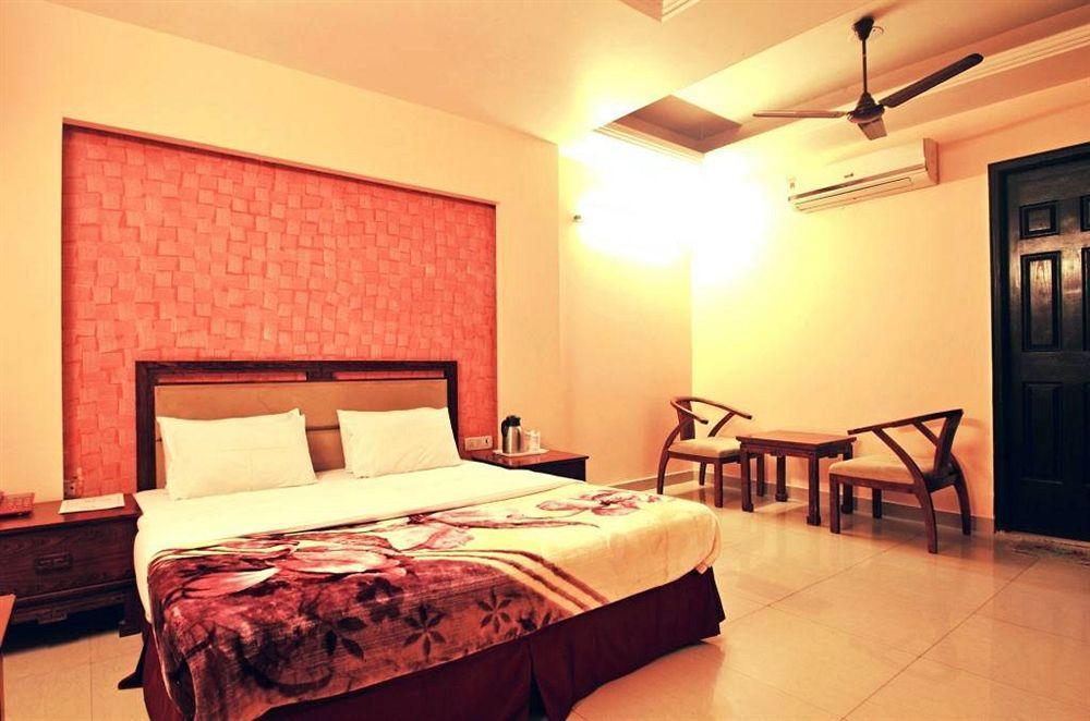 Hotel Sunrise Delhi  Esterno foto
