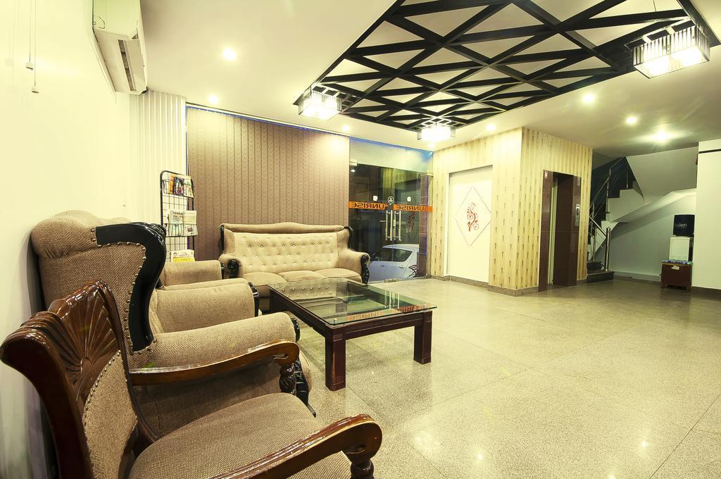 Hotel Sunrise Delhi  Esterno foto
