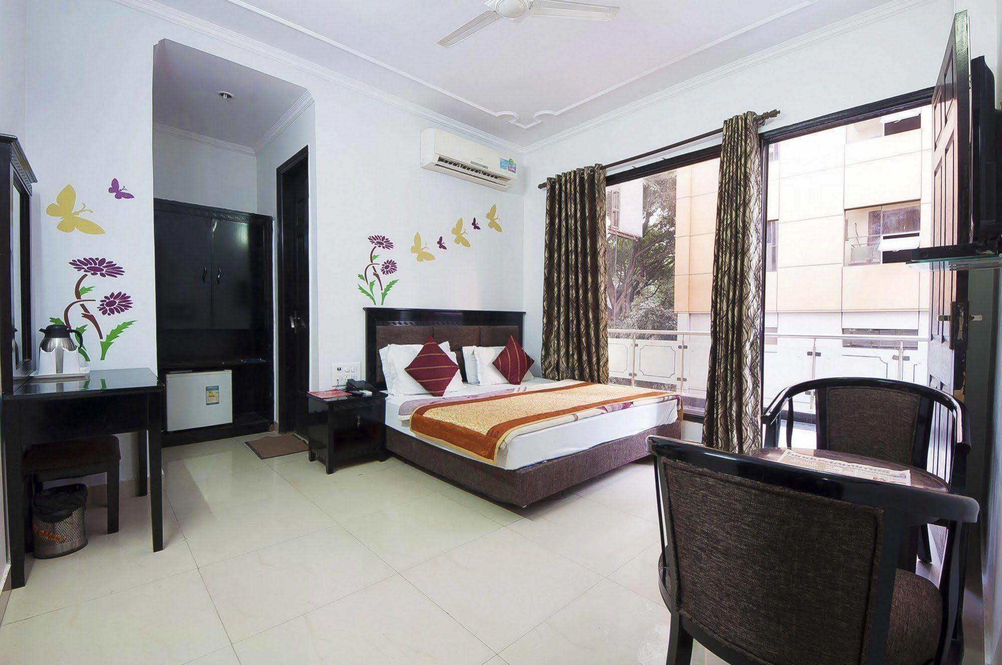 Hotel Sunrise Delhi  Esterno foto
